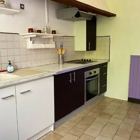 Prázdninový dům Maison De Charme Avec Cheminee Et Jardin A