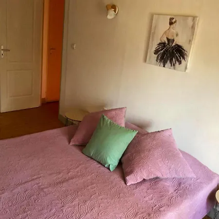 Maison De Charme Avec Cheminee Et Jardin A Prázdninový dům *